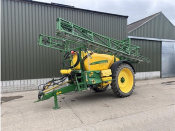 Навесной опрыскиватель JOHN DEERE