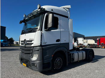 Тягач MERCEDES-BENZ Actros 1842