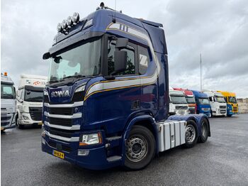 Тягач SCANIA R 450