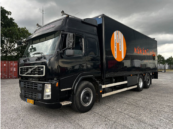 Грузовик с закрытым кузовом VOLVO FM9 300
