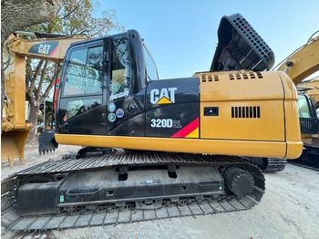 Гусеничный экскаватор CATERPILLAR 320D