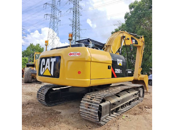 Гусеничный экскаватор CATERPILLAR 320D
