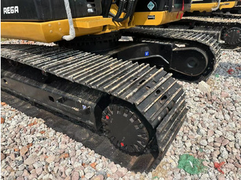 Гусеничный экскаватор Caterpillar 320D: фото 5