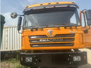 Shacman F3000 8x4 в лизинг Shacman F3000 8x4: фото 3