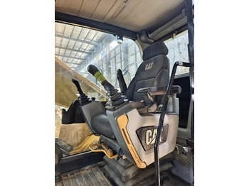 Гусеничный экскаватор CAT 320GC: фото 4