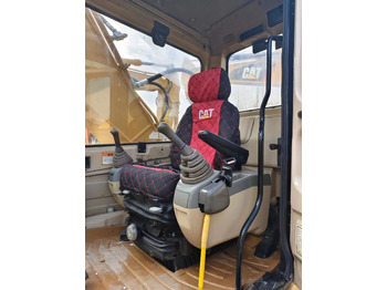 Гусеничный экскаватор CATERPILLAR CAT 320BL: фото 5