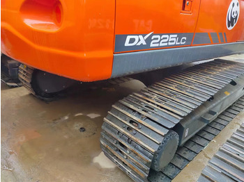 Гусеничный экскаватор DOOSAN DX225LC: фото 4