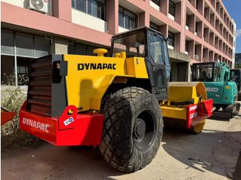 Компактор DYNAPAC CA30D: фото 3 Компактор DYNAPAC CA30D: фото 3
