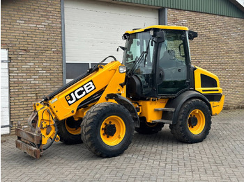 Телескопический фронтальный погрузчик JCB TM220 SV A: фото 2 Телескопический фронтальный погрузчик JCB TM220 SV A: фото 2