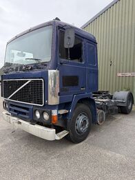 Тягач VOLVO F12
