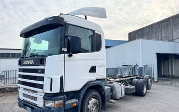 Грузовик-шасси SCANIA R124