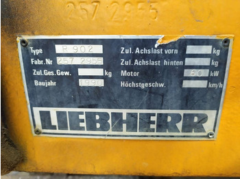 Гусеничный экскаватор Liebherr 902: фото 3