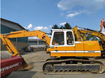 Гусеничный экскаватор Liebherr 902: фото 2
