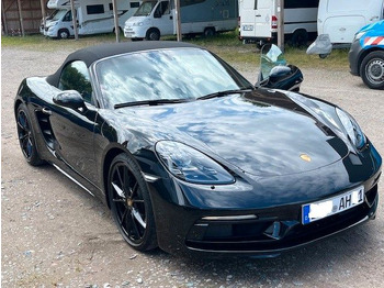 Легковой автомобиль PORSCHE