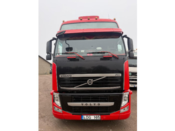 Тягач VOLVO FH 440