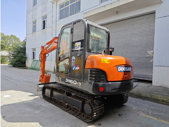 Мини-экскаватор DOOSAN DH60