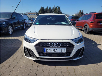 Легковой автомобиль AUDI A1 SPORTBACK HATCHBACK: фото 2