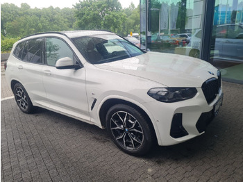 Внедорожник BMW