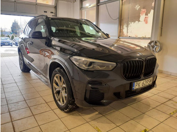 Легковой автомобиль BMW