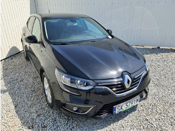 Хэтчбек RENAULT
