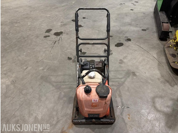 Каток 2019 Husqvarna LF75 vibroplate: фото 5 Каток 2019 Husqvarna LF75 vibroplate: фото 5