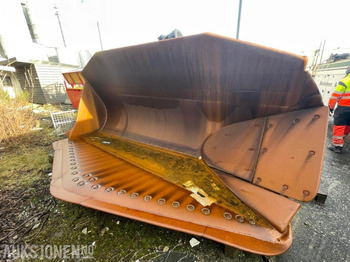 Навесное оборудование CATERPILLAR
