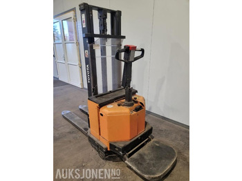 Погрузочно-разгрузочная техника 2000 Toyota Stabler: фото 3 Погрузочно-разгрузочная техника 2000 Toyota Stabler: фото 3