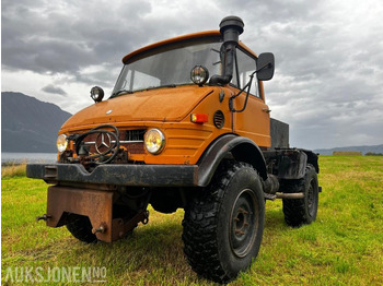 Грузовик UNIMOG