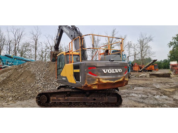 Гусеничный экскаватор Volvo EC 220EL: фото 2 Гусеничный экскаватор Volvo EC 220EL: фото 2