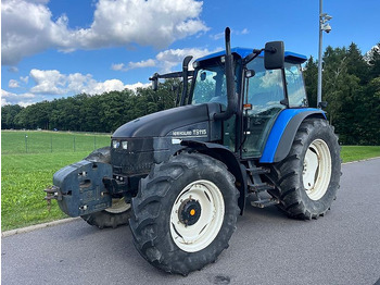 Трактор NEW HOLLAND TS