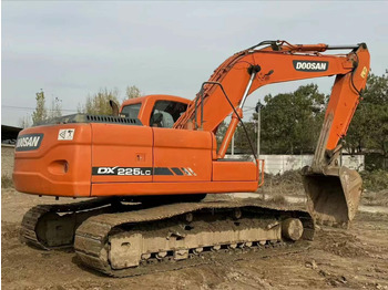Doosan Used Excavator 225 DX225 DX300 DH150 DX300 DX420 DX520 for Sale в лизинг Doosan Used Excavator 225 DX225 DX300 DH150 DX300 DX420 DX520 for Sale: фото 1