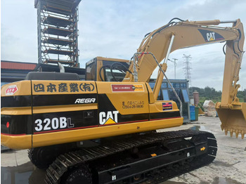 Гусеничный экскаватор CATERPILLAR 320BL