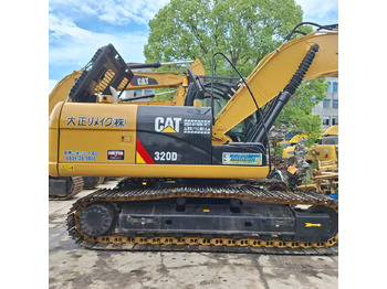 Гусеничный экскаватор CATERPILLAR 320D2
