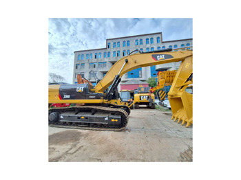 Экскаватор CATERPILLAR 336D