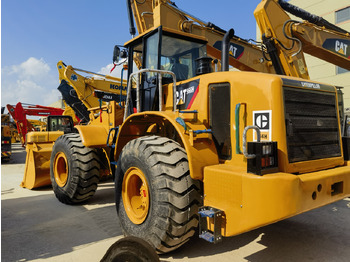 Колёсный погрузчик CATERPILLAR 966H