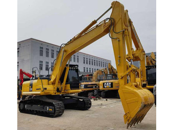Гусеничный экскаватор KOMATSU PC220-8