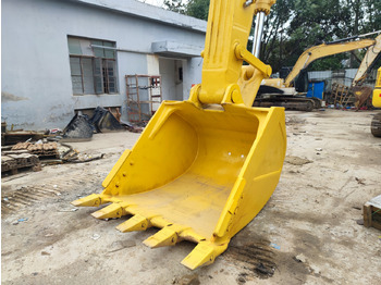 Гусеничный экскаватор KOMATSU PC400-7