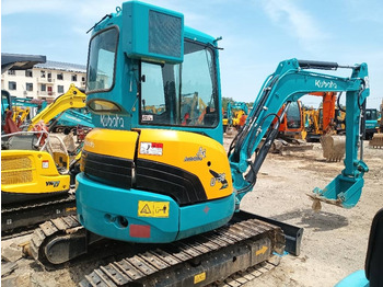 : фото в шапке страницы