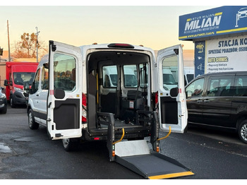 Легковой автомобиль FORD