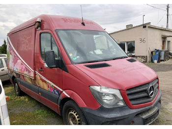Торговый грузовик MERCEDES-BENZ Sprinter