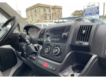 Малотоннажный бортовой грузовик, Грузопассажирский фургон Peugeot Boxer Peugeot Boxer 2.0-130KM klima dokka Brygadówka doka 122tkm 2018: фото 5