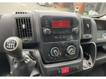 Малотоннажный бортовой грузовик, Грузопассажирский фургон Peugeot Boxer Peugeot Boxer 2.0-130KM klima dokka Brygadówka doka 122tkm 2018: фото 3