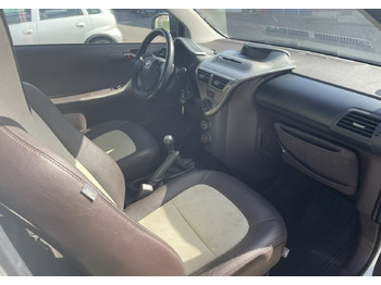 Хэтчбек Toyota IQ Toyota iQ Klima: фото 4
