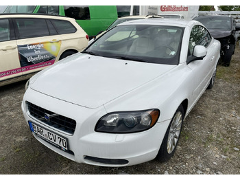 Легковой автомобиль VOLVO