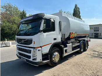 Грузовик-цистерна VOLVO FM
