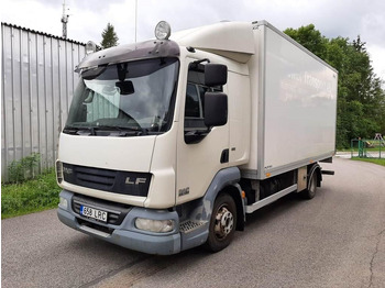 Грузовик с закрытым кузовом DAF 45 180