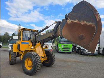 Колёсный погрузчик Volvo 4200B: фото 4 Колёсный погрузчик Volvo 4200B: фото 4