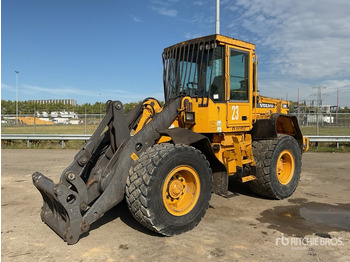 Колёсный погрузчик VOLVO L70D
