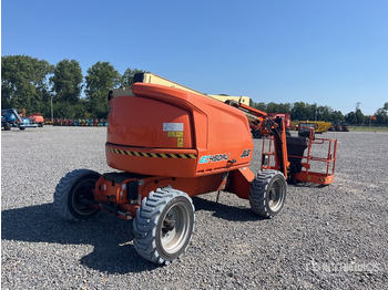 Коленчатый подъемник JLG