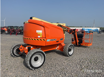 Коленчатый подъемник JLG